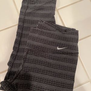 Nike Capri Leggings